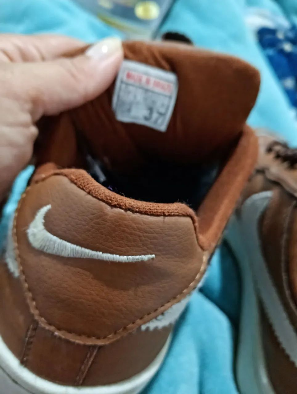 Tênis Nike marrom - Foto 4
