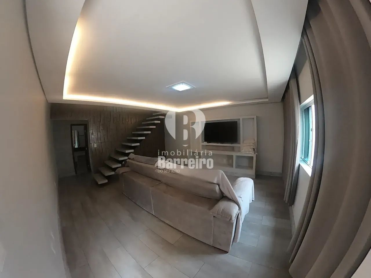 Casa com ótimo acabamento no Bonsucesso (Barreiro) - Foto 2