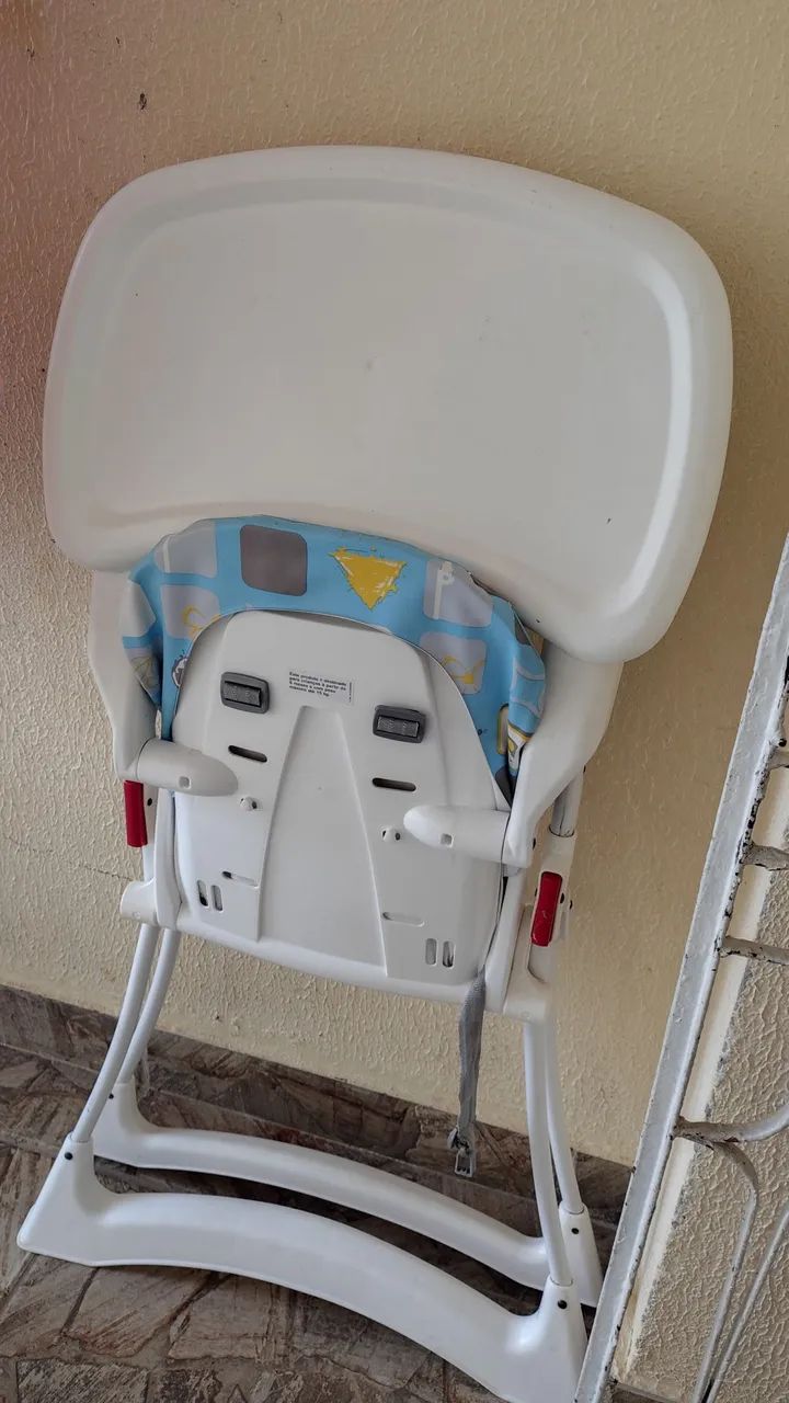 Cadeirinha alimentação 