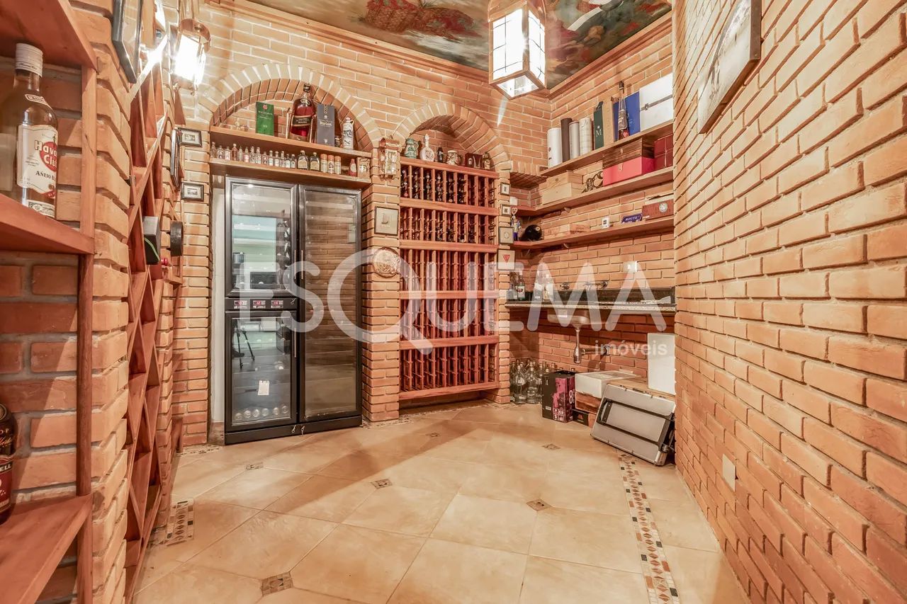 Casa com quadra de tênis em rua fechada - Foto 4