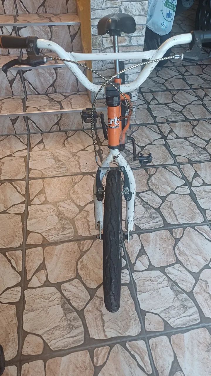 Vênde se um bicicleta aro 20. - Foto 4