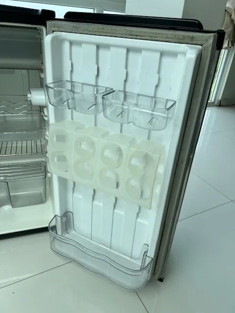 Frigobar Brastemp Inox - Foto 5