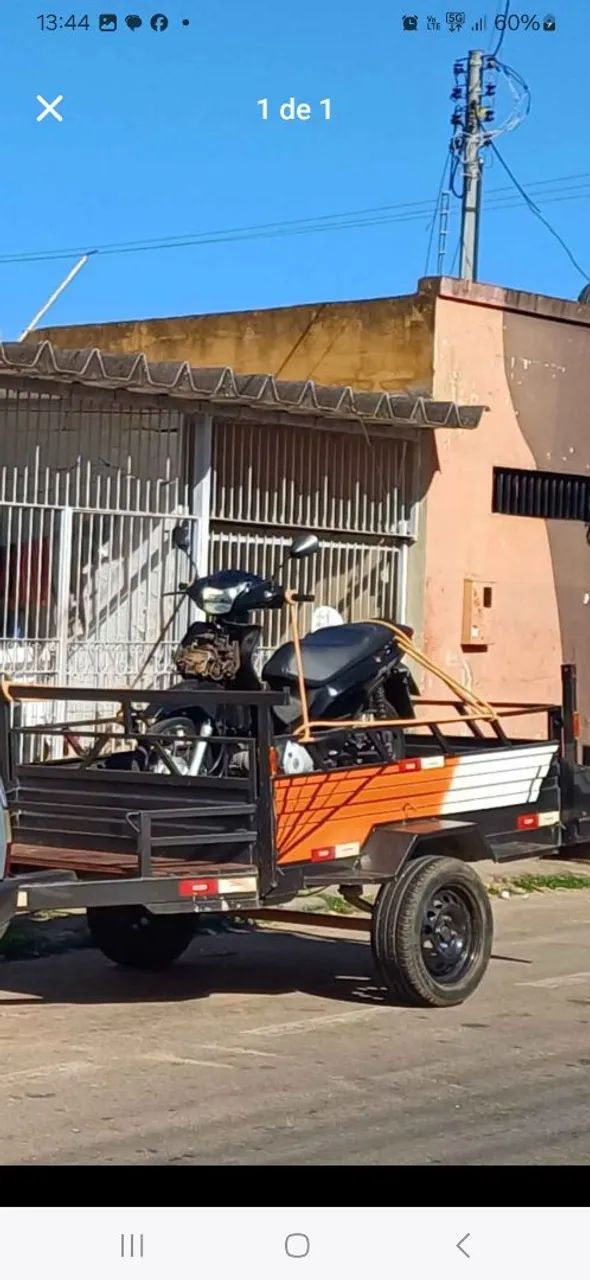 Carretinha *  vendo emplacada em dias. 