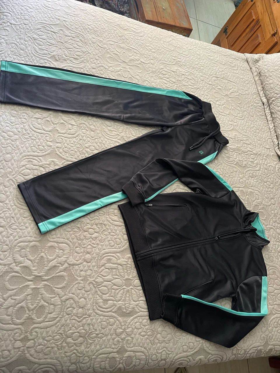 Conjunto infantil 8 anos novo 