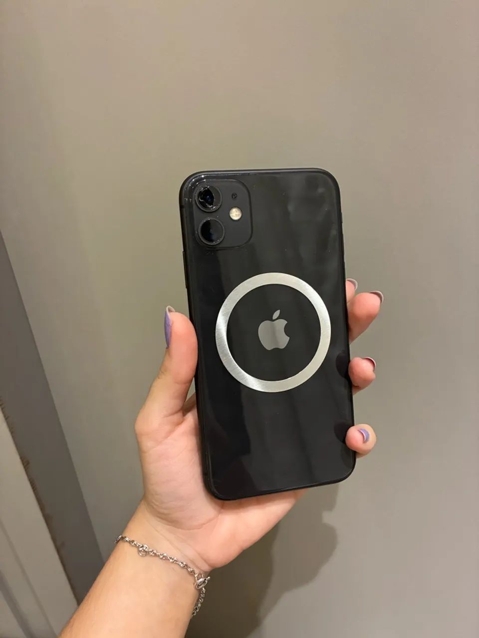 Iphone 11 em bom estado de uso