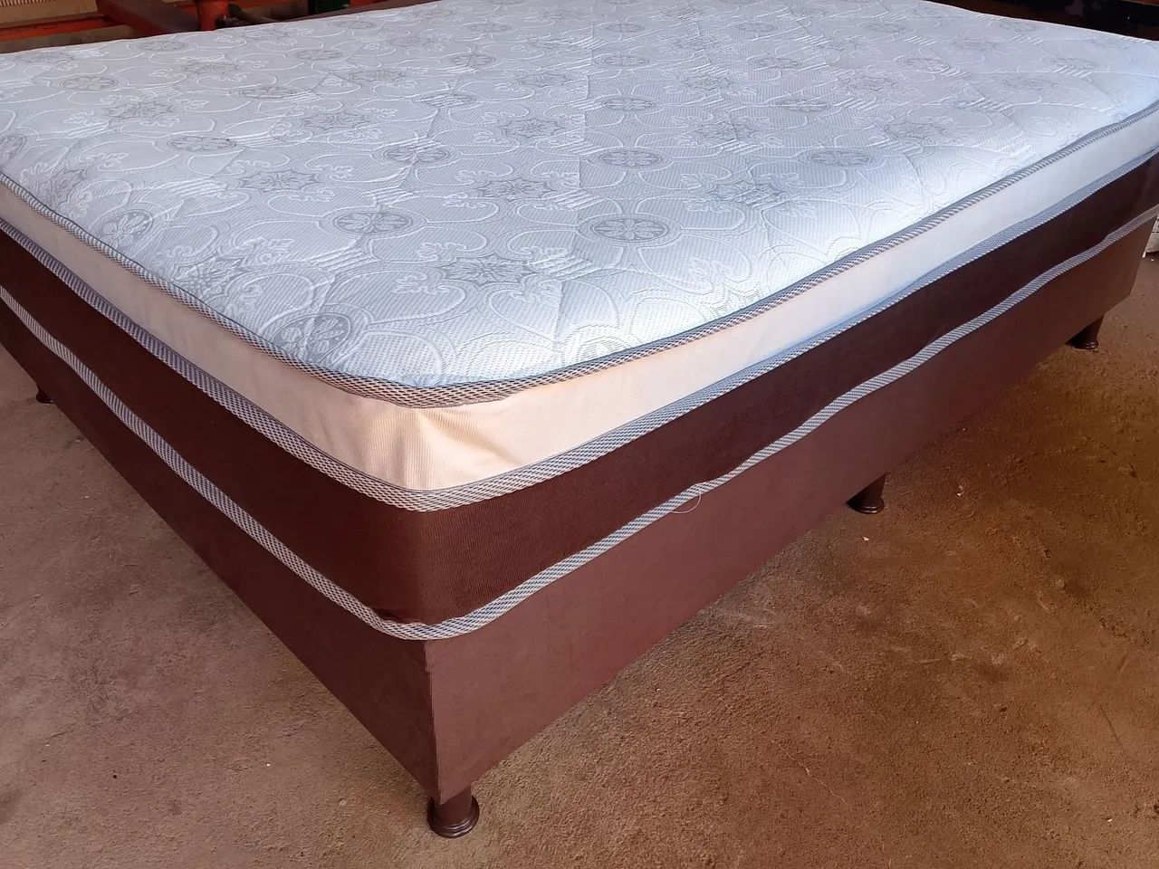 Vendo cama box de casal  - Foto 4