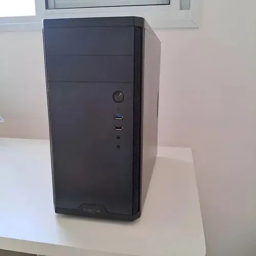 CPU 08 GB HDMI 