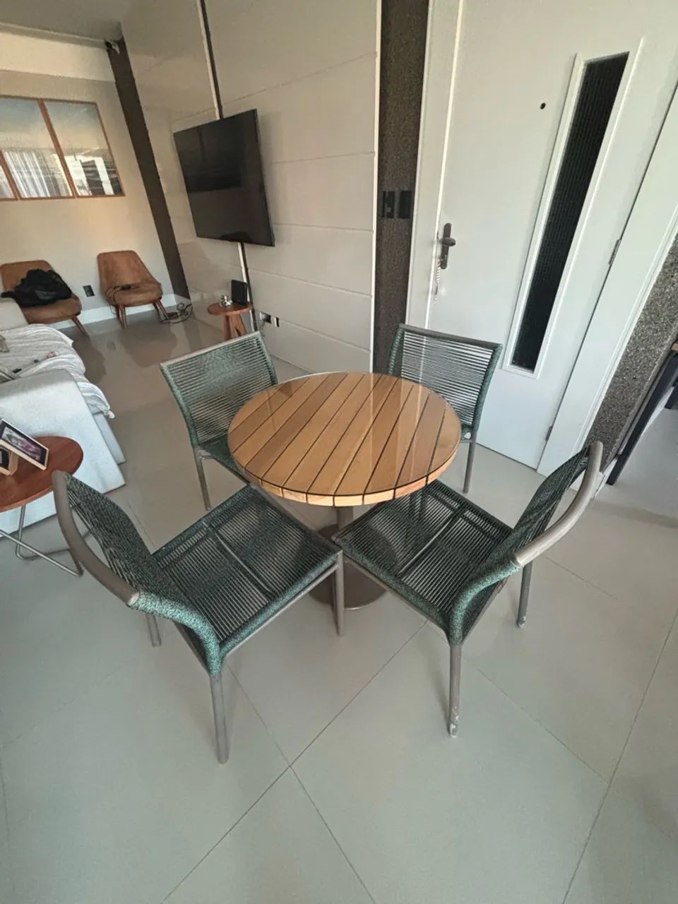 Conjunto Mesa e Cadeiras Tidelli - Foto 2