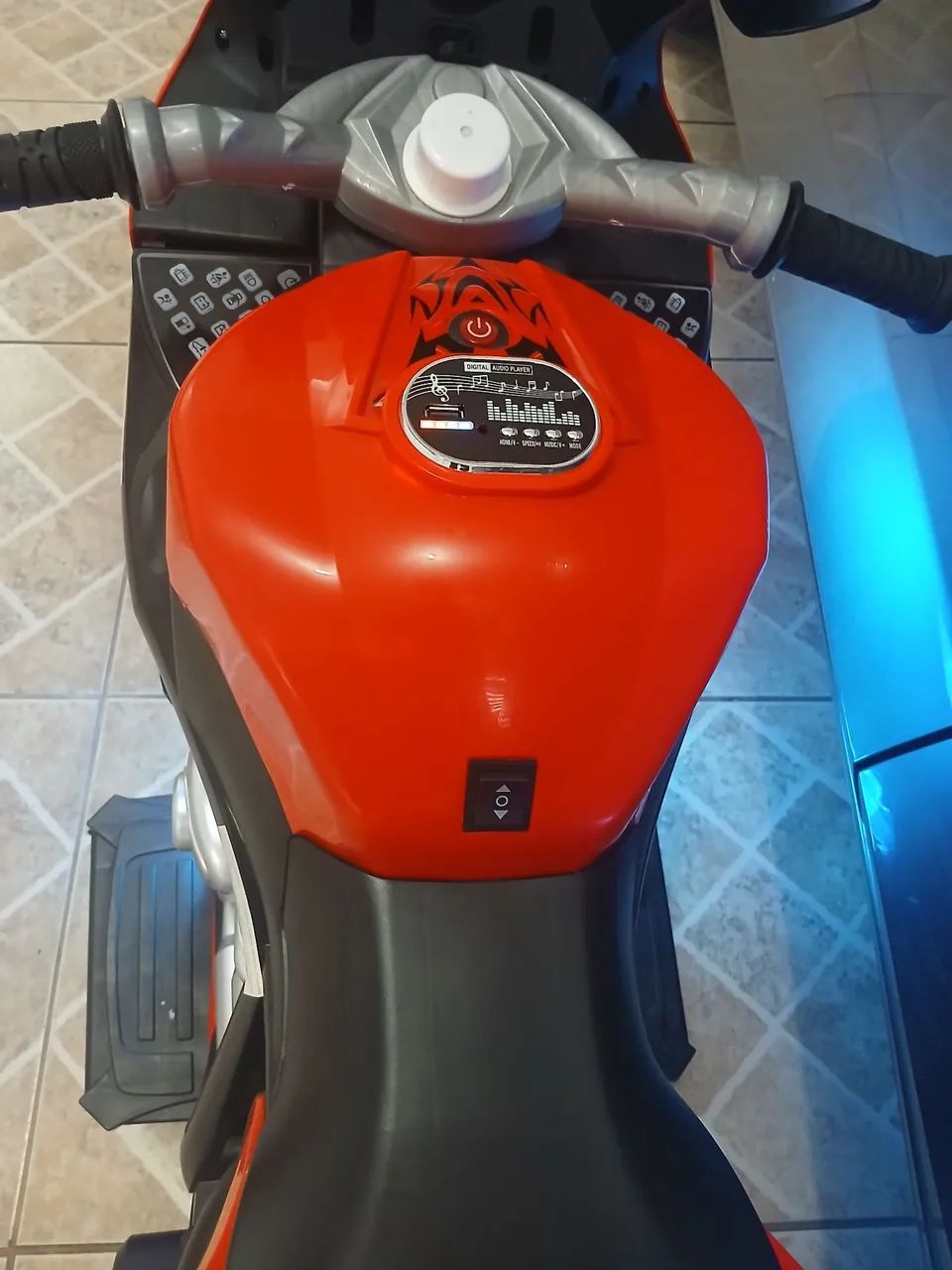 Moto elétrica infantil  Aceito troca e proposta a vista.  - Foto 2