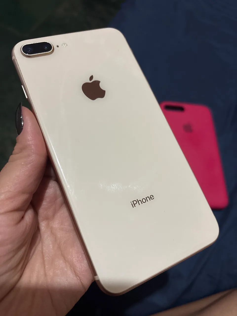 iPhone 8 Plus
