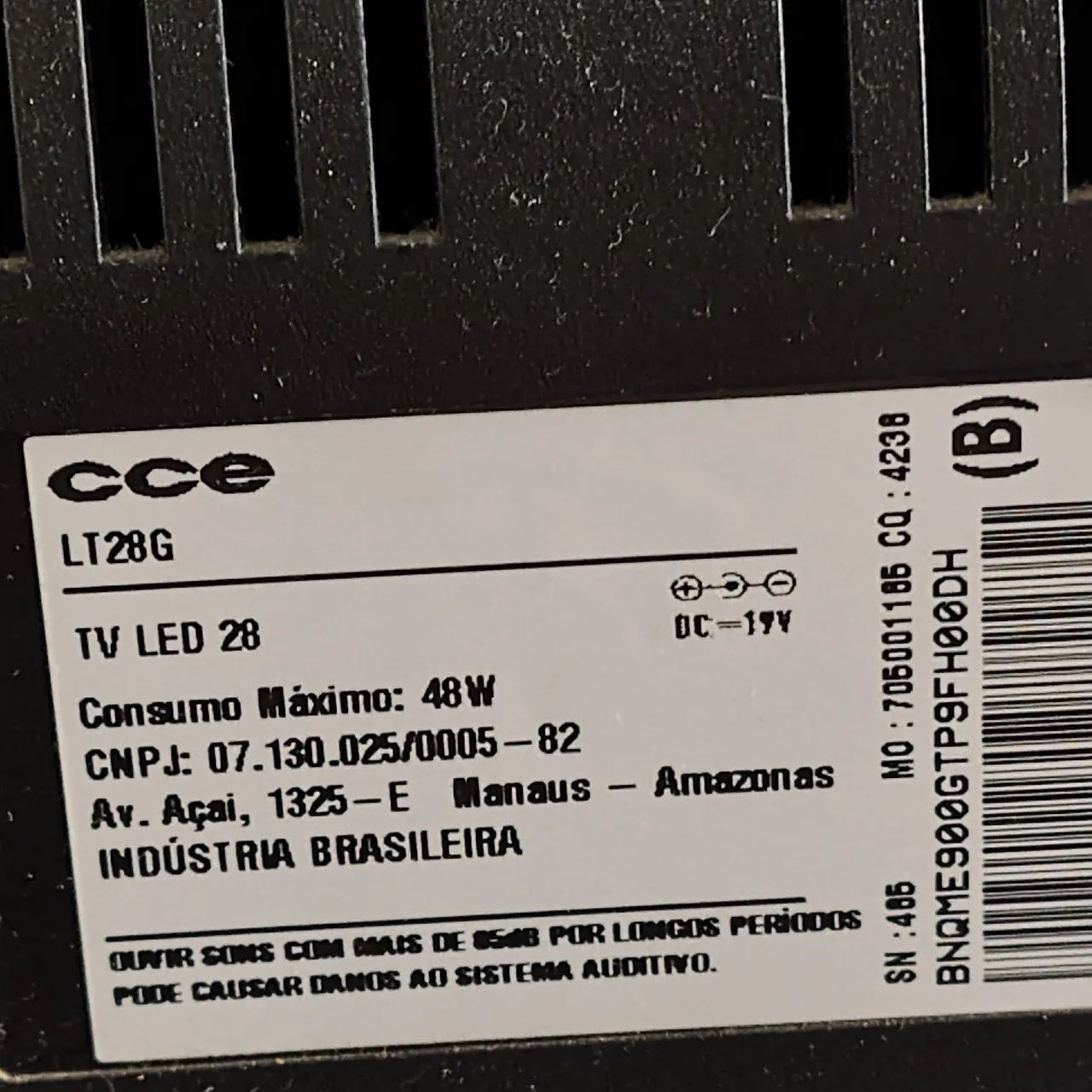 Televisão cce led 28 polegadas usada - Foto 3