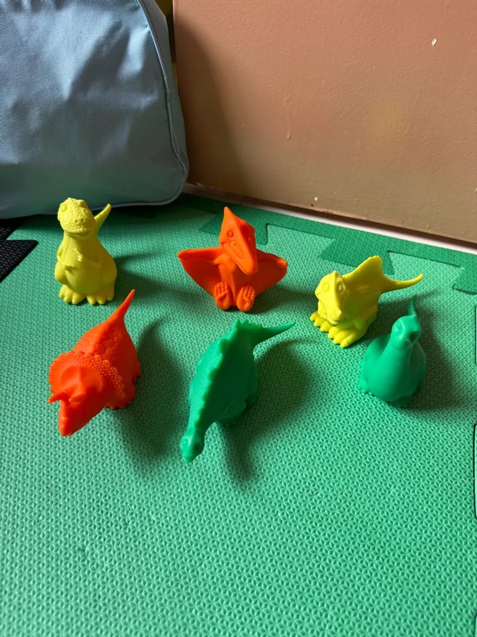 Dinossauro brinquedo  - Foto 2