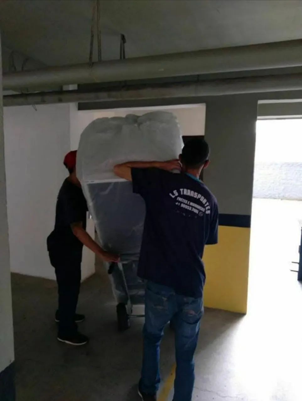 Pequenos fretes e mudanças preço justo  - Foto 3