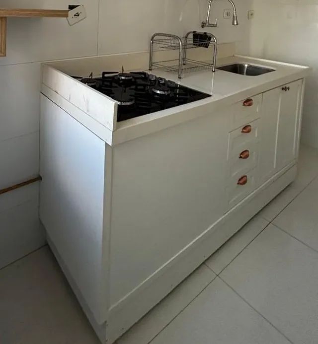 Conjunto de Bancada em Granito + Móvel Planejado em MDF - Em excelente estado - Foto 2