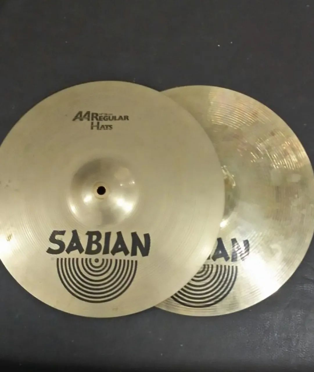 Pratos Sabian AA Regular Hats 14"