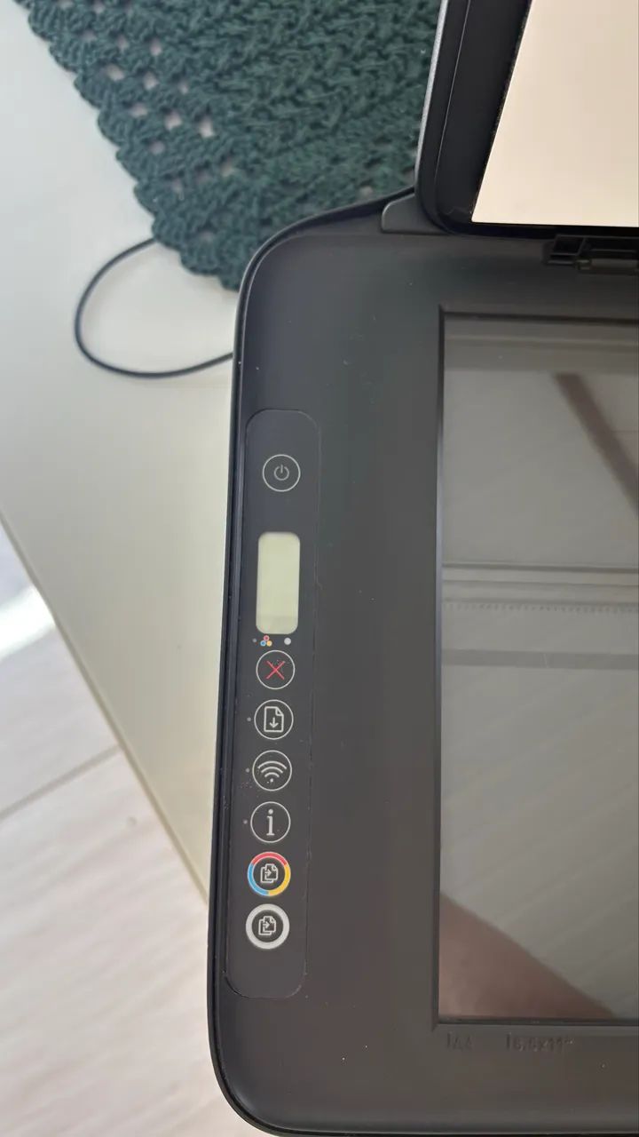 Impressora HP DeskJet Ink Advantage 2774 - Foto 4