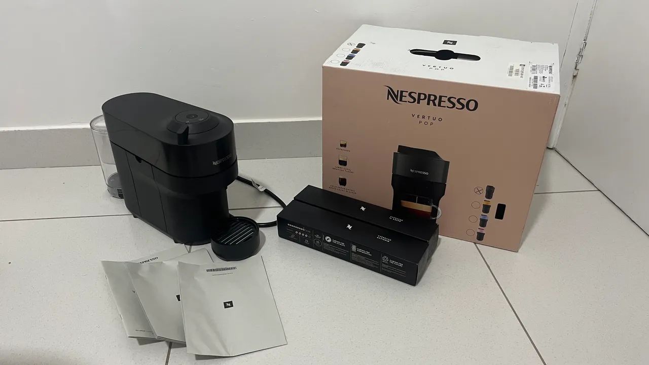     Cafeteira Nespresso Vertuo Pop - NOVA