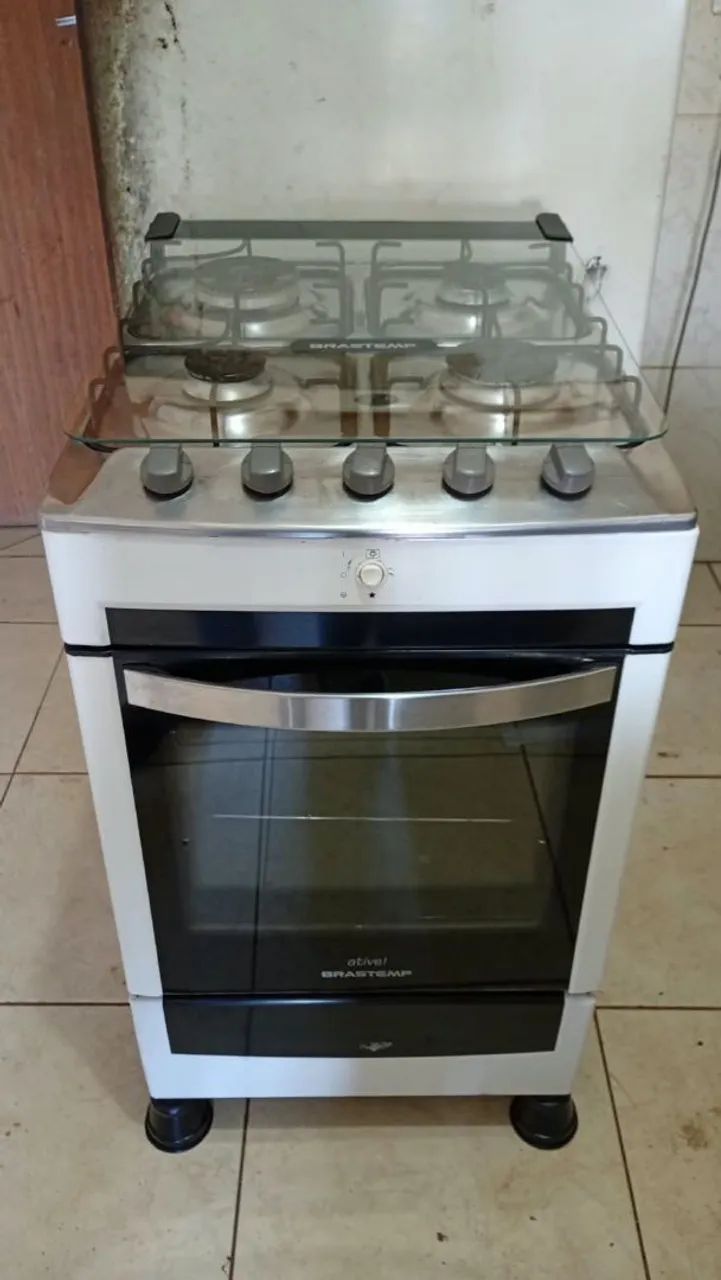 Fogão 4 bocas Brastemp... Automático!!!
