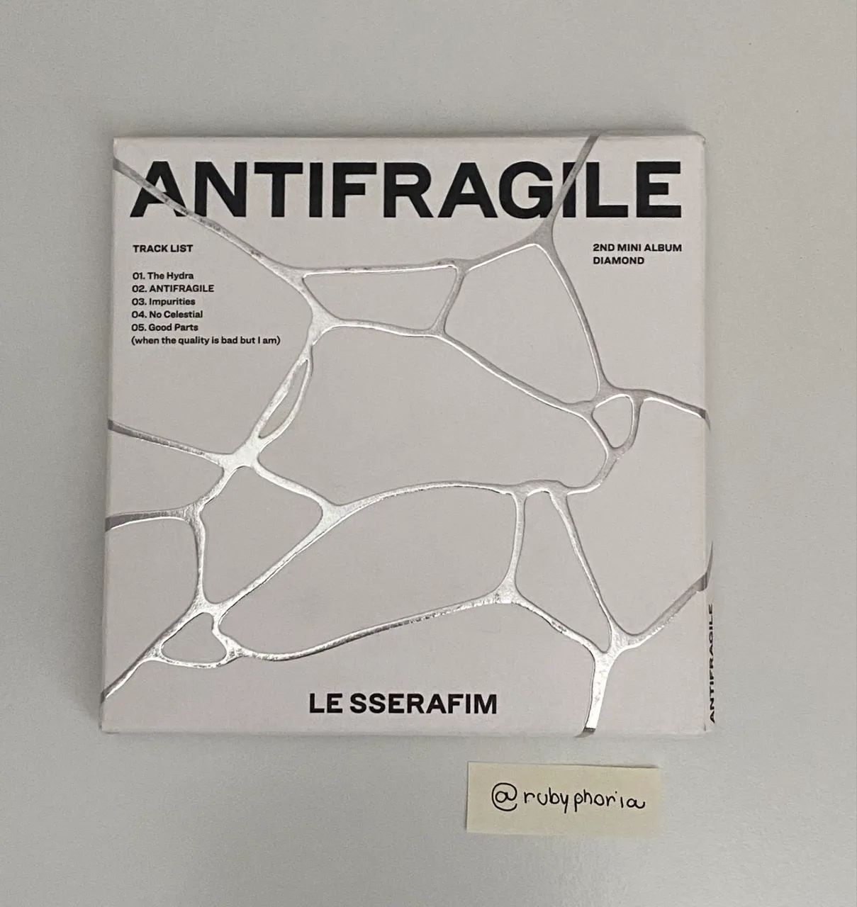 VENDO ANTIFRAGILE ÁLBUM - LESSERAFIM - Foto 2
