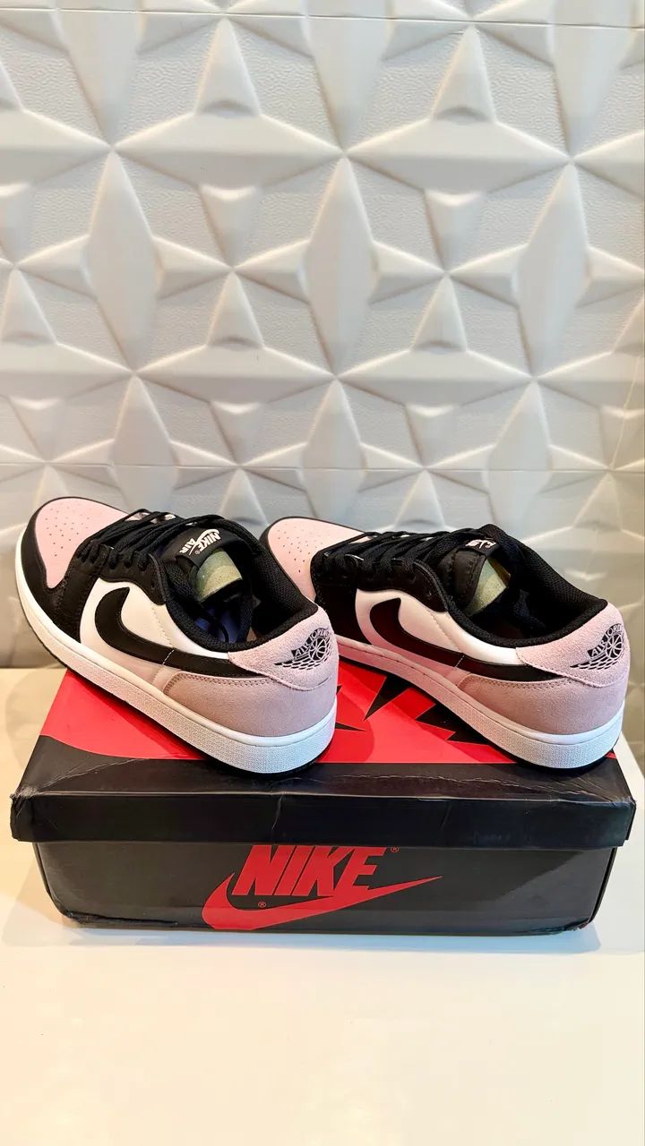 Nike Jordan Low Bleached - Tamanho 41 - Foto 4