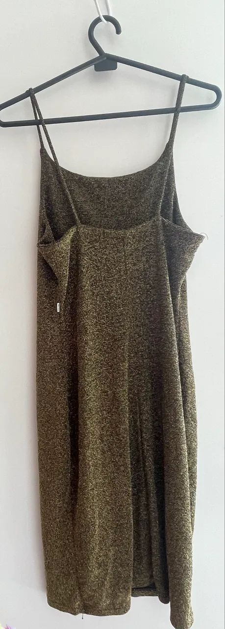 Vestido dourado e preto tamanho G - Foto 2