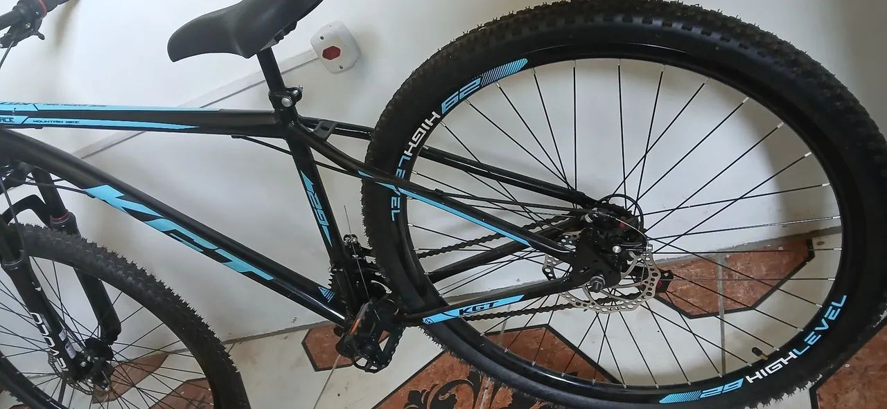 Bicicleta KGT aro 29 - Pouquíssimo uso - Foto 4