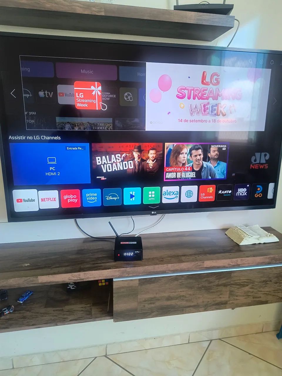 Televisão smartv LG 55  - Foto 2