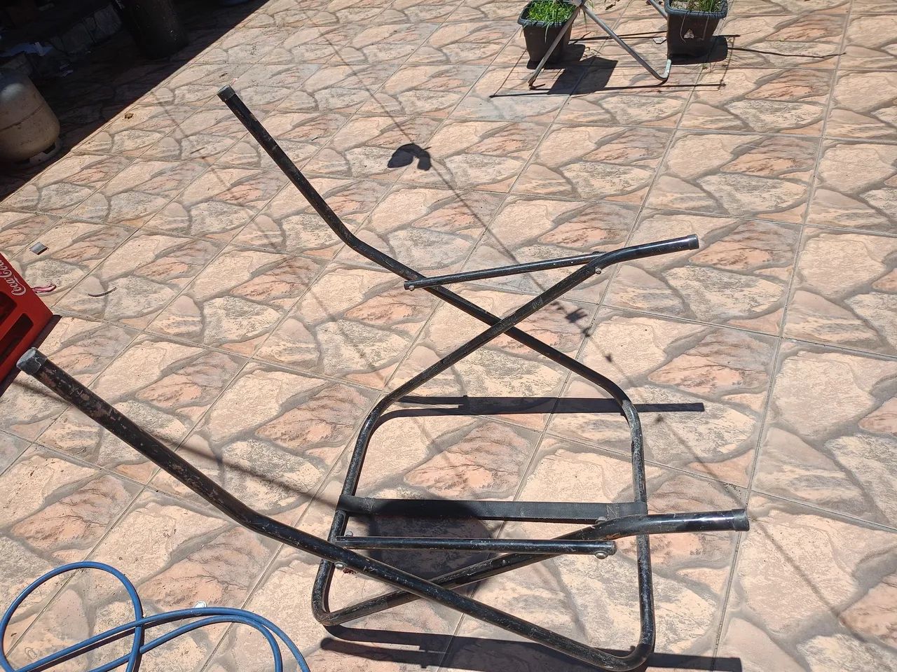 Wonderful rocking chair frame.