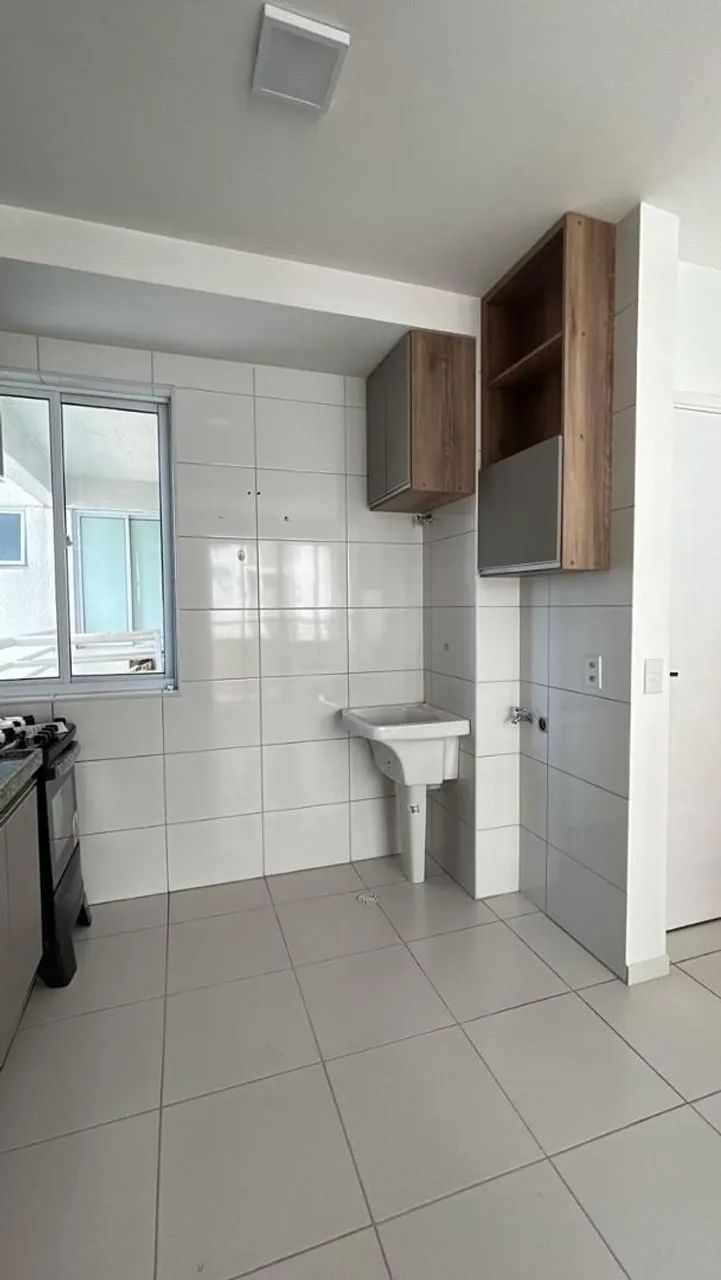 Alugo apto próximo à  Havan  - Foto 2