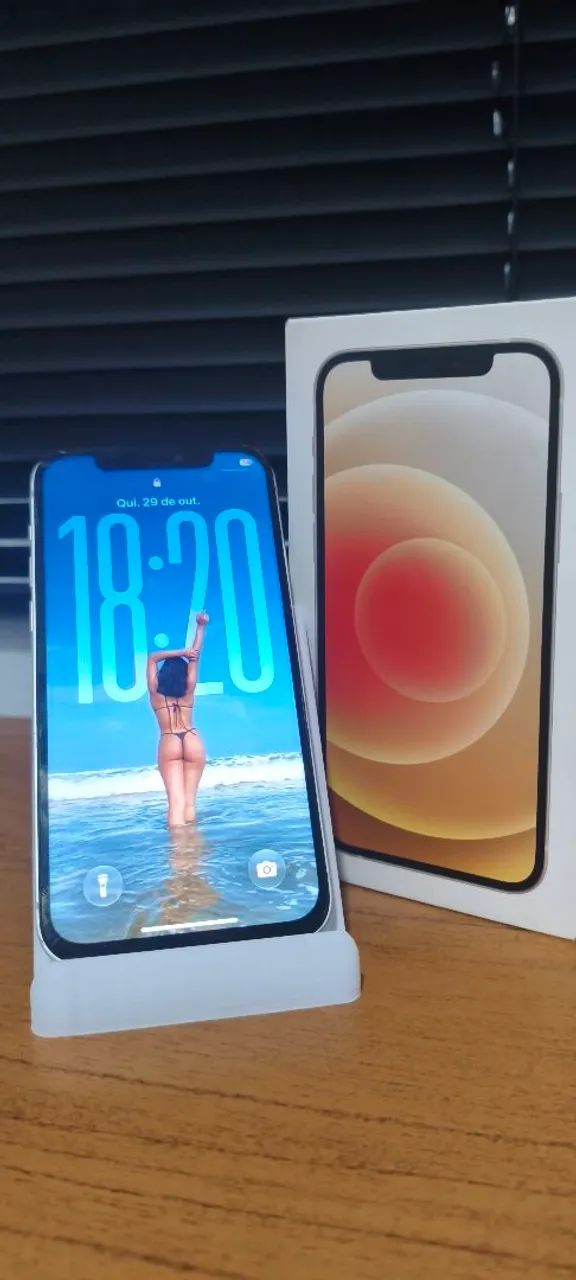 iPhone 12