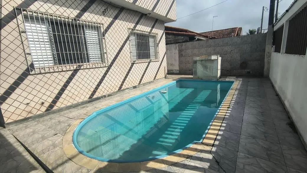 Casa com 4 quartos à Venda, Regina - Itanhaém