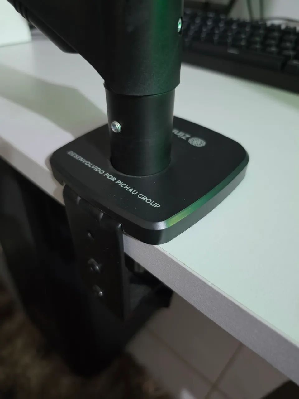 Braço articulado pra monitor - Foto 3