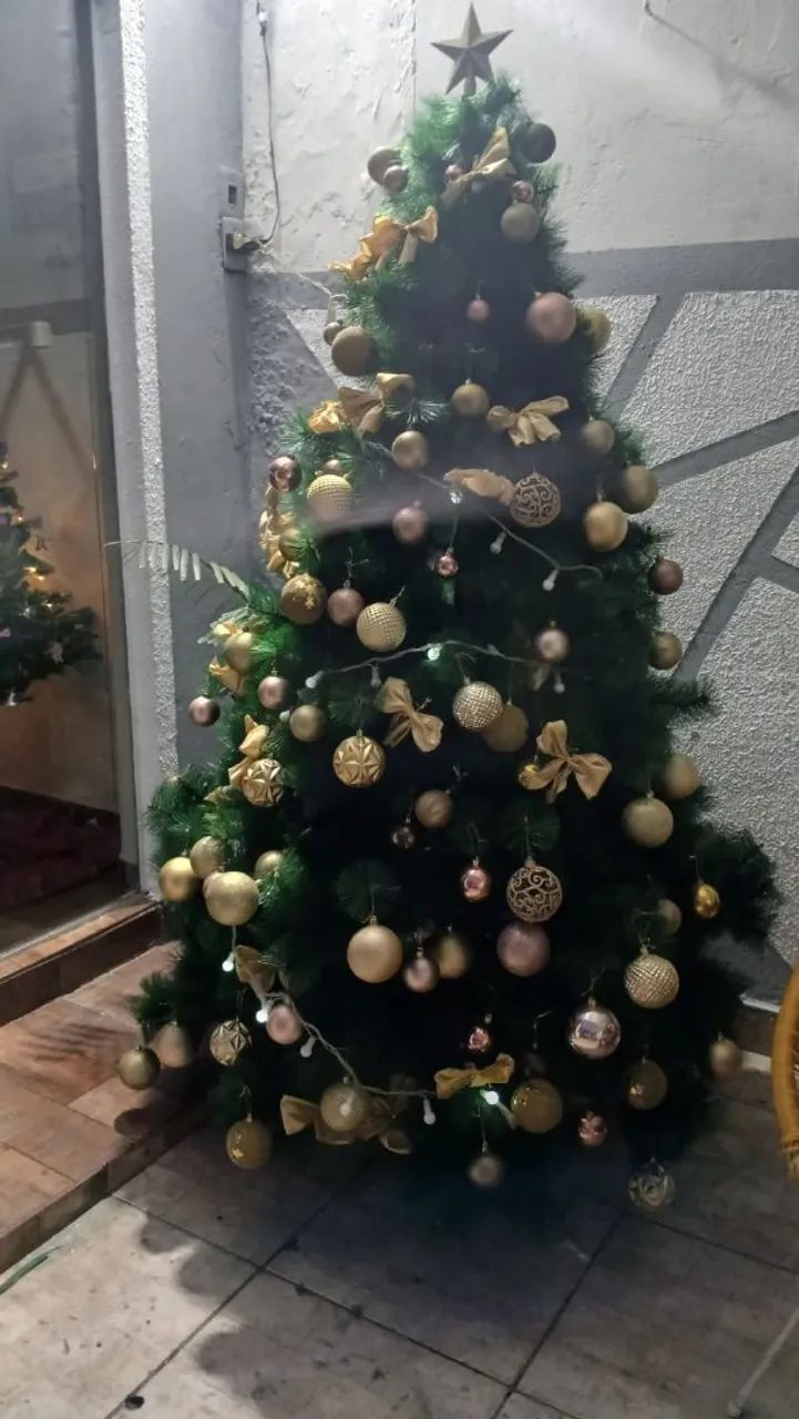 Árvore de natal completa 