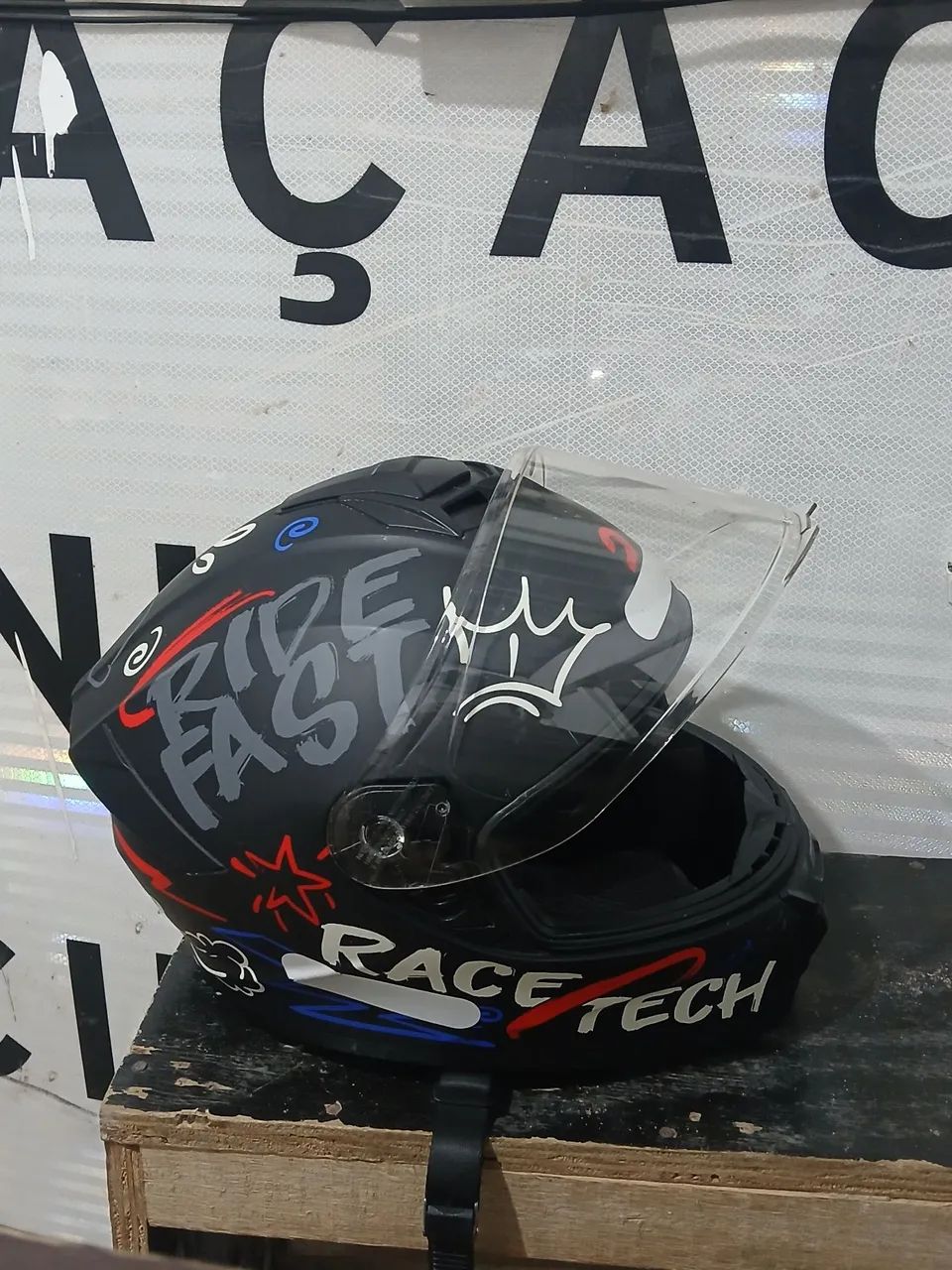 Capacete RACE-TECH HIT