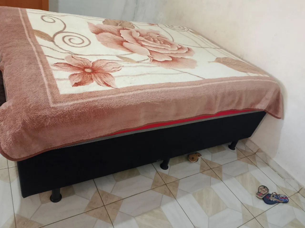 Vendo cama box casal - Foto 2