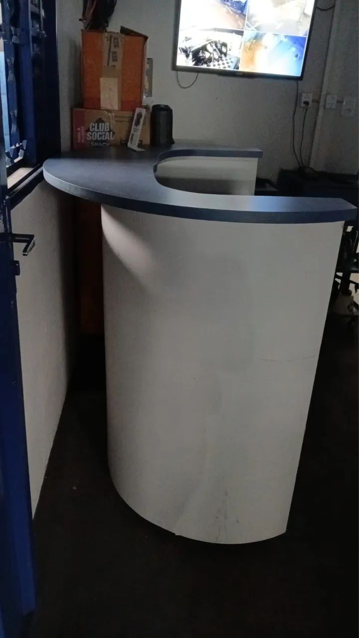 Balcão Semi novo 