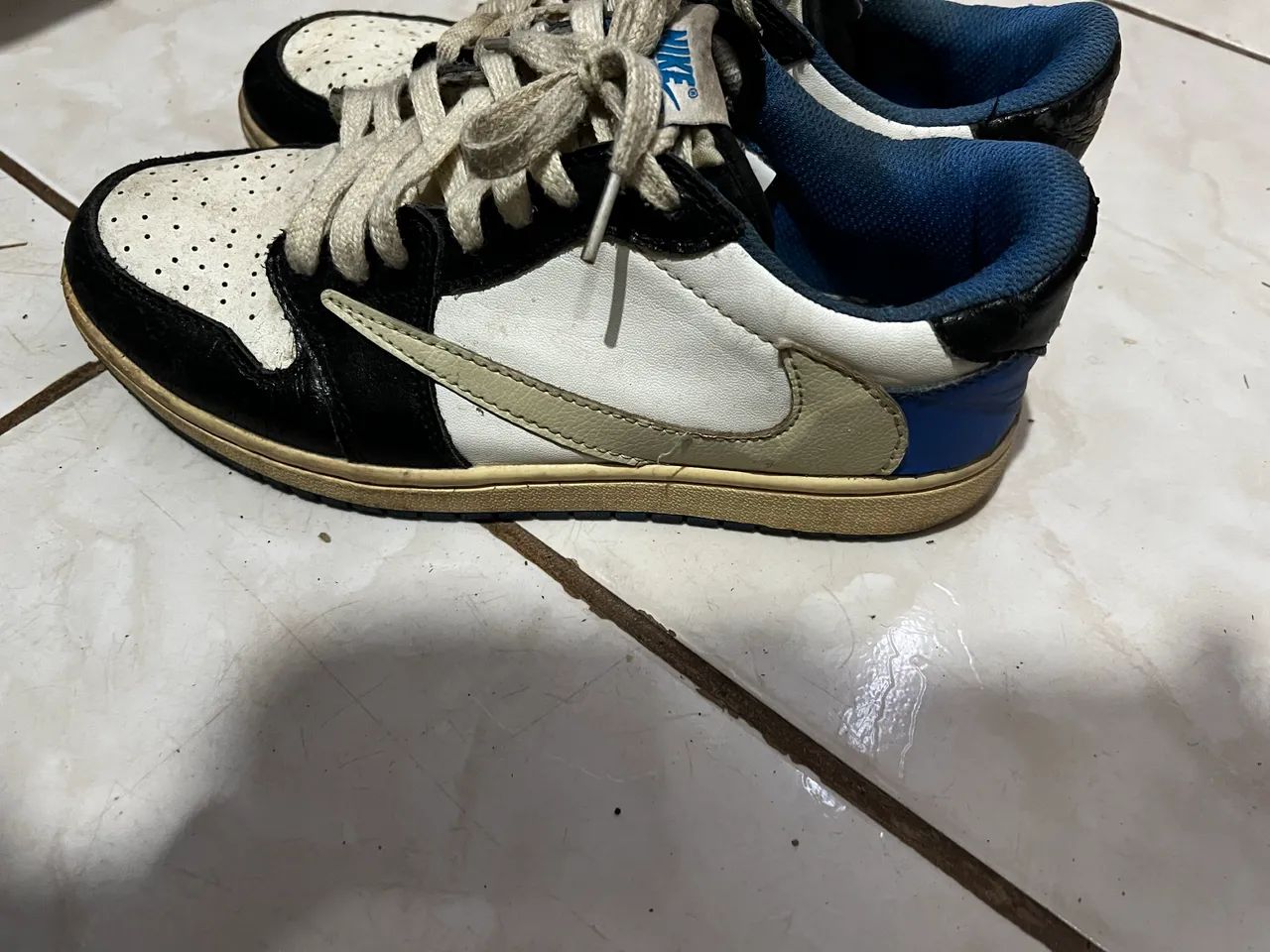 Nike Fragment Travis 
