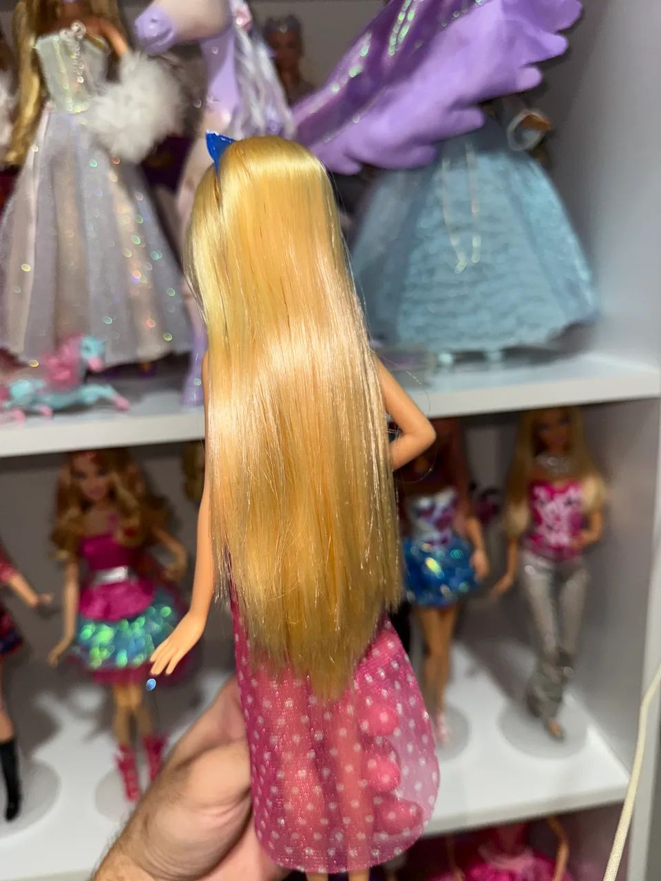 Barbie básica com look de praia - Foto 4