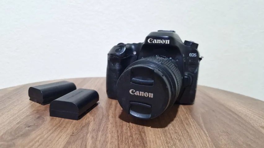 Camera Canon 80D com Lente 18-55  - Foto 2