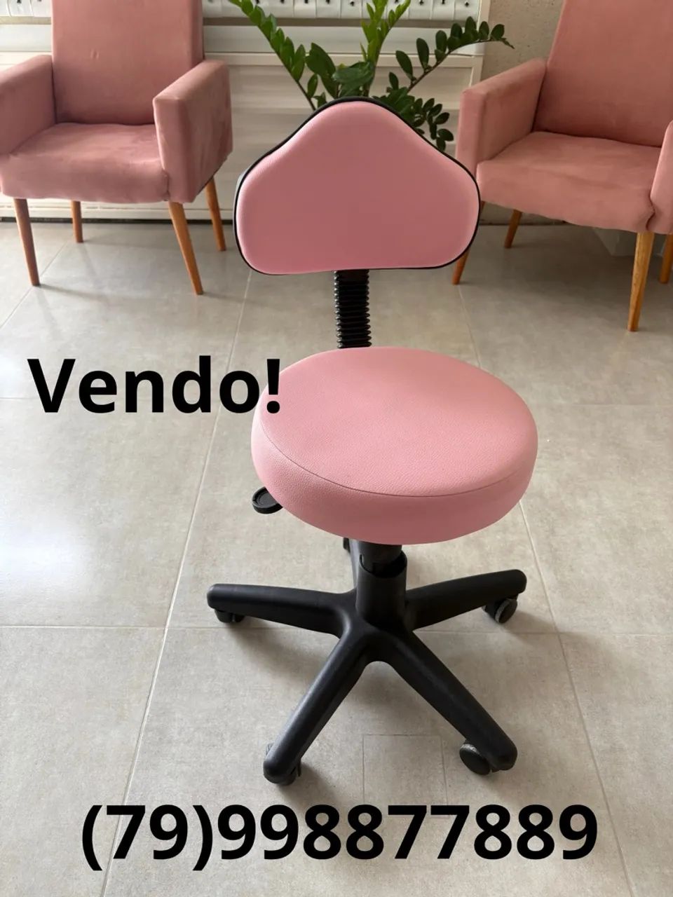Cadeira com rodinhas