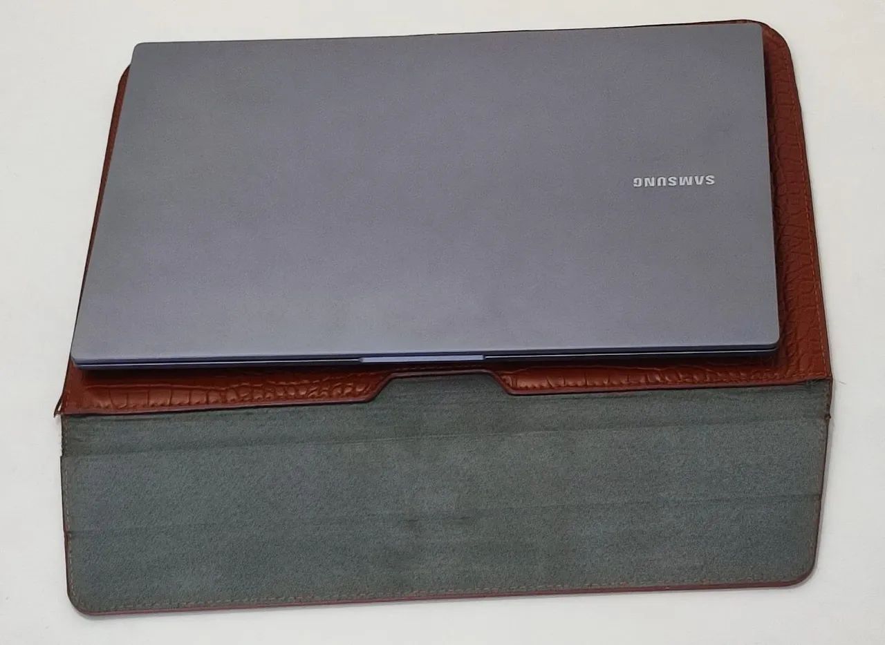 Notebook Samsung galaxy book 4 core i3 - Foto 4