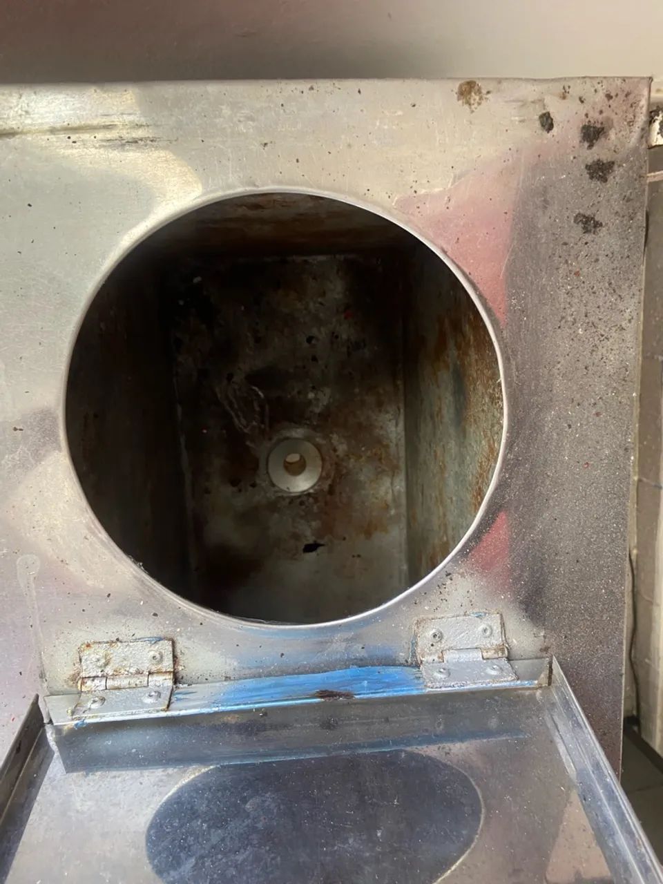 VENDO CARROÇA DE ESPETINHO E CACHORRO-QUENTE - Foto 5