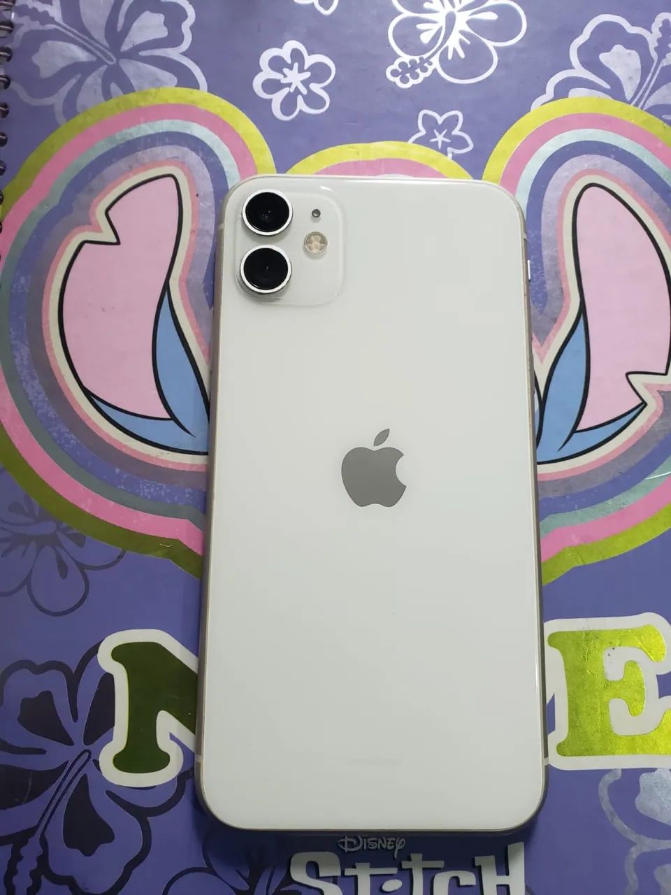 iPhone 11 branco 64 gigas