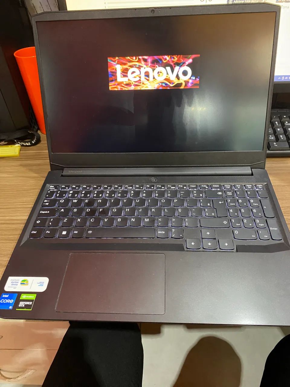 Notebook lenovo gaming 3i gtx 1650 16ram  - Foto 4