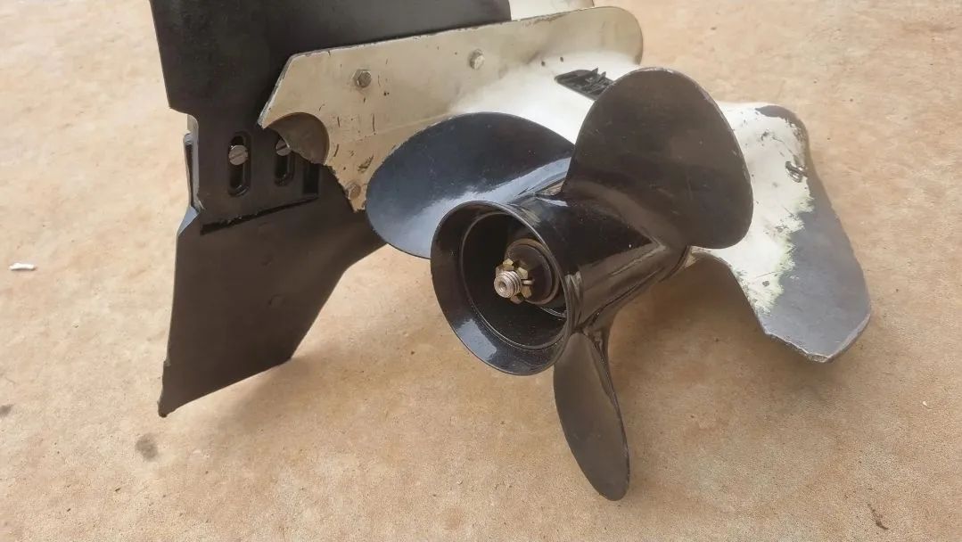 Rabeta completa motor jhonson 25hp usado - Foto 5