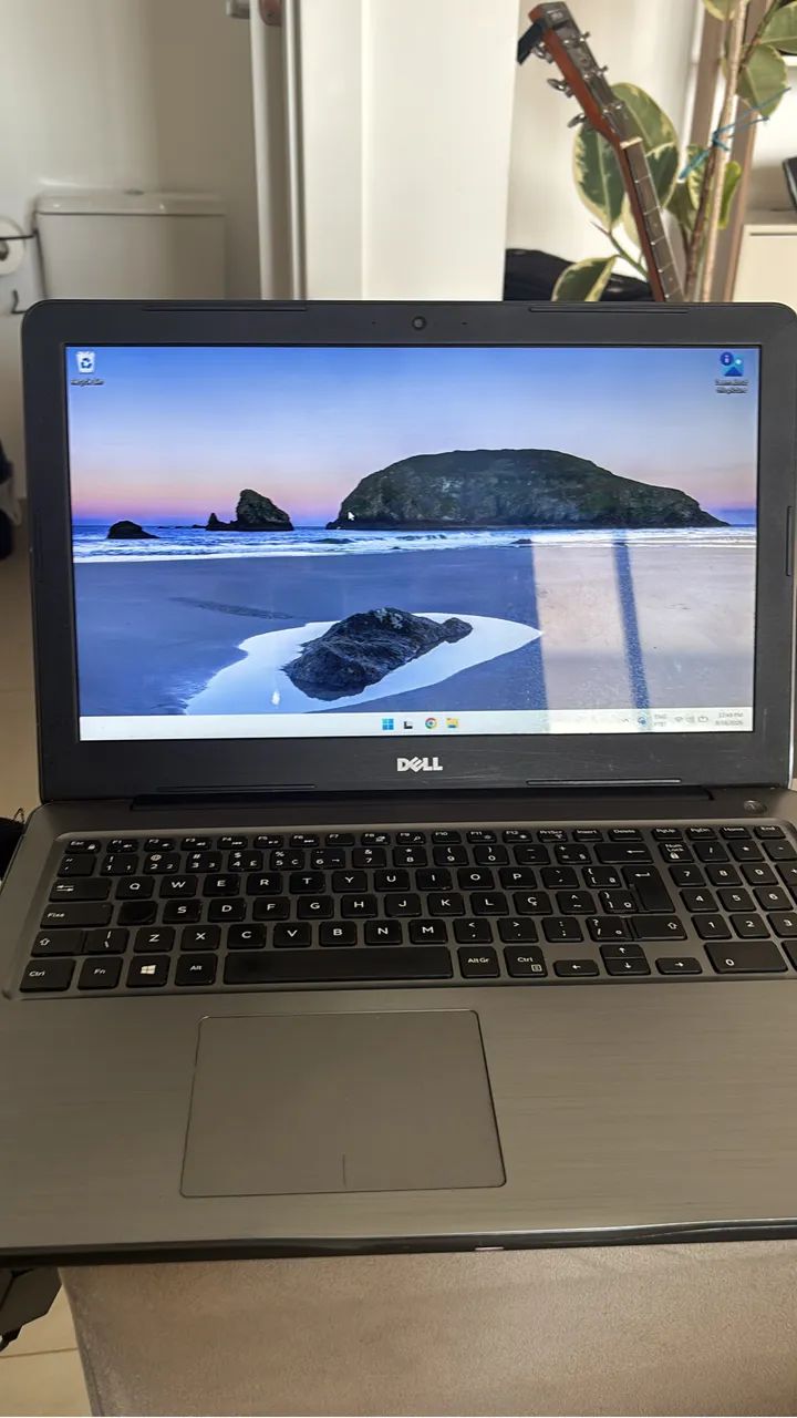VENDO DELL INSPIRON - Core i7 / 16GB / SSD / Radeon 4GB