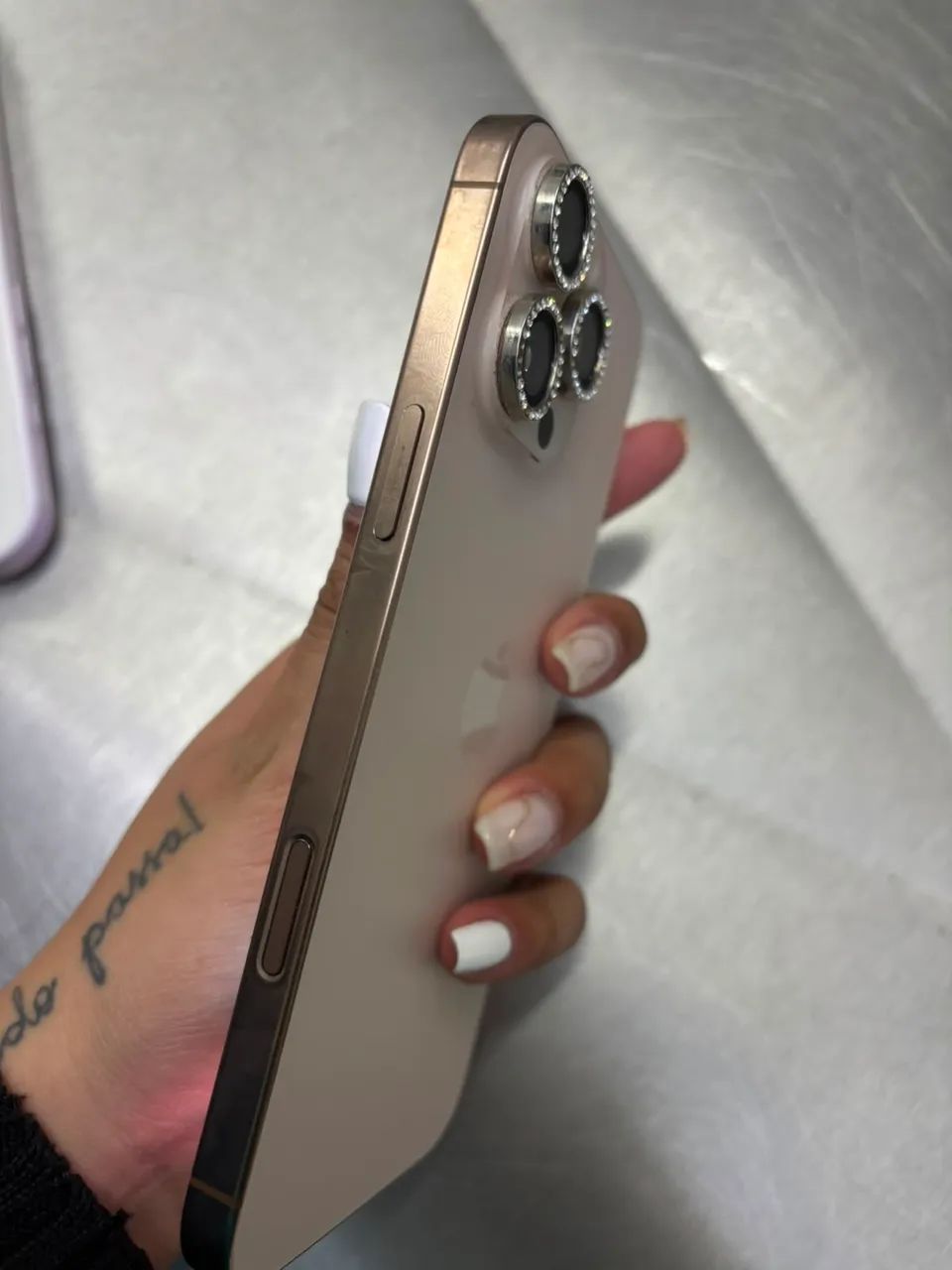 Iphone 16 pro max - Foto 2