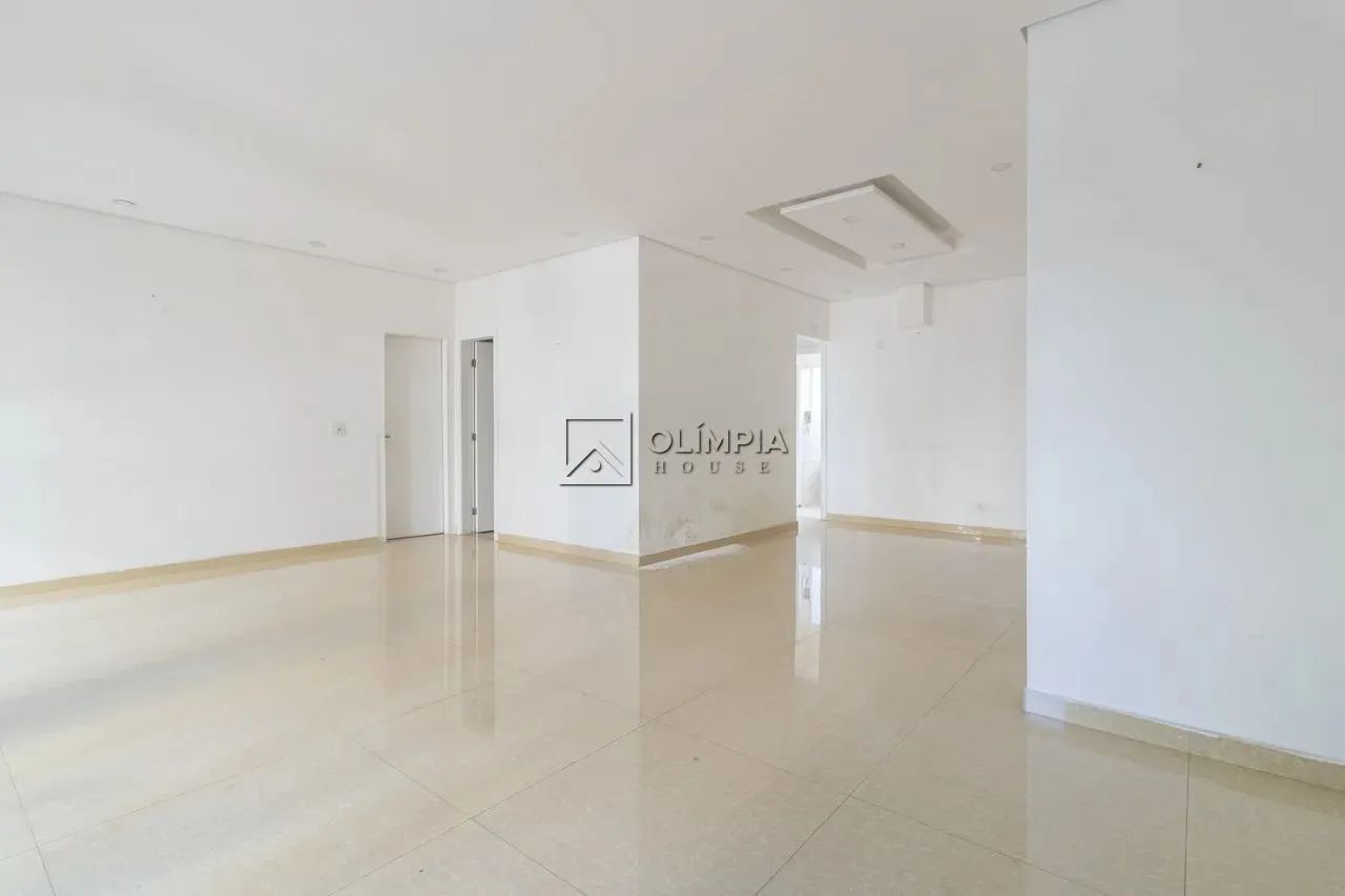 Aluguel Apartamento 4 Dormitórios - 160 m² Moema