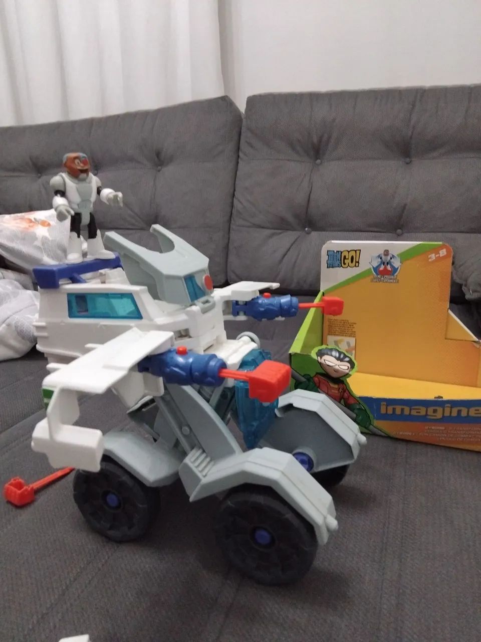 Carro jovens titãs em ação  - Foto 2