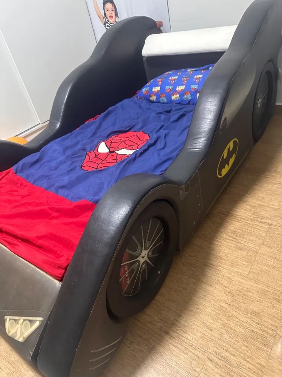 Mini cama batman estofada de courino - Foto 2